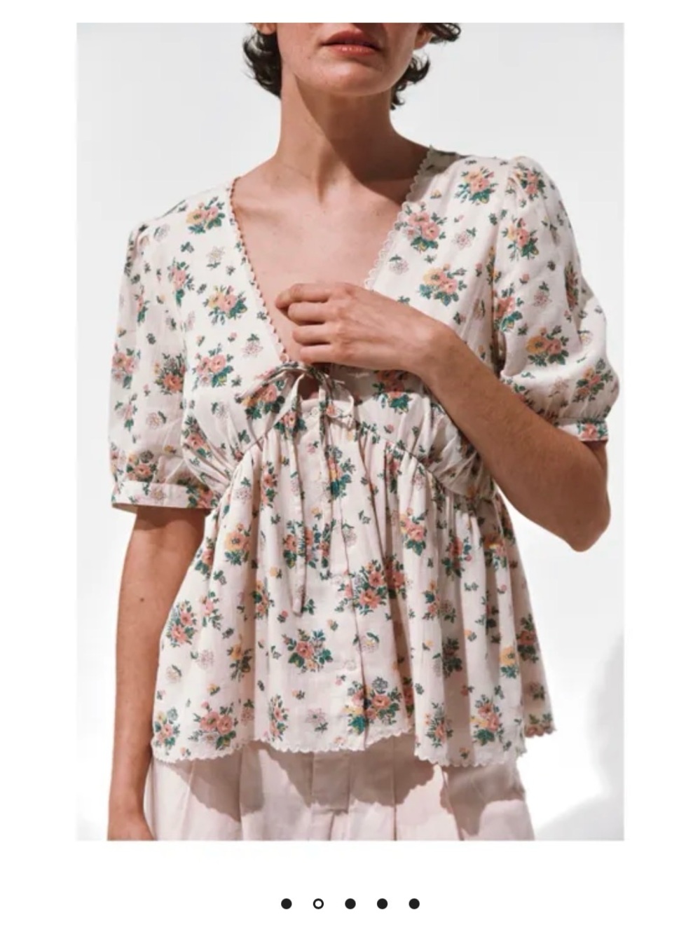 Women’s Emile Et Ida Floral Tie-Front Top in Ecru